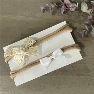 3/$20 🔷 Dainty Neutral Cream & White Baby Girls Bow Headbands
